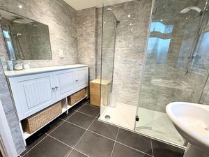 Photo 13- click for photo gallery